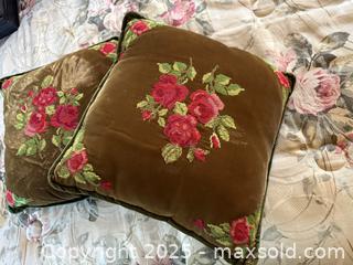 MaxSold Auction: Handmade Wool Velvet Floral Needlepoint Pillow. Floral Motif. Set of 2.  - San Francisco (California, USA) SELLER MANAGED Estate Sale Online Auction - Kenwood Way