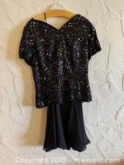 MaxSold Auction: Nite line Size 14 Dress - San Francisco (California, USA) SELLER MANAGED Estate Sale Online Auction - Kenwood Way