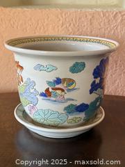 MaxSold Auction: Vintage Asian Tobacco Leaf Ceramic Planter Pot #2 - San Francisco (California, USA) SELLER MANAGED Estate Sale Online Auction - Kenwood Way