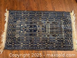 MaxSold Auction: Vintage Persian Rug - San Francisco (California, USA) SELLER MANAGED Estate Sale Online Auction - Kenwood Way