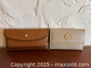 MaxSold Auction: Vintage Wallets Lot - San Francisco (California, USA) SELLER MANAGED Estate Sale Online Auction - Kenwood Way