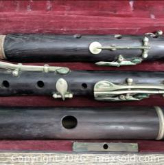 MaxSold Auction: V. Kohlert Sons Makers Graslitz Wood Flute Czechoslovakia D LP For Parts - Central Elgin (Ontario, Canada)  PARTNER MANAGED Downsizing Online Auction - Shorlea Line (STORAGE)