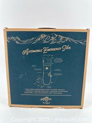 MaxSold Auction: Automobile Emergency Multi-Tool Flashlight  - Upland (California, USA) SELLER MANAGED Reseller Online Auction - Monte Vista