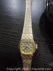 MaxSold Auction: Kenneth Cole, Timex Expedition & Seiko – Mixed Watch Lot (6 Watches ) - Vancouver (British Columbia, Canada) SELLER MANAGED Reseller Online Auction - East 7th Avenue (STORAGE)