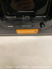 MaxSold Auction: SiriusXM Portable Speaker Dock – Model SXMB2C - Vancouver (British Columbia, Canada) SELLER MANAGED Reseller Online Auction - East 7th Avenue (STORAGE)