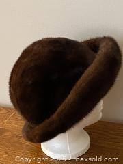 MaxSold Auction: Vintage Antique Women's Dark Brown Mink Fur Brimmed Hat - Toronto (Ontario, Canada) SELLER MANAGED Downsizing Online Auction - O' Connor Drive (CONDO)