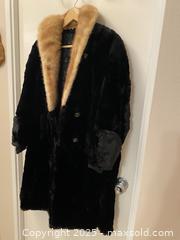 MaxSold Auction: Vintage Mink Fur Coat with Tan/Golden Collar - Toronto (Ontario, Canada) SELLER MANAGED Downsizing Online Auction - O' Connor Drive (CONDO)
