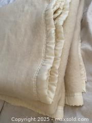 MaxSold Auction: Vintage Pouret/Motte Pure New Wool Blanket, Queen - Toronto (Ontario, Canada) SELLER MANAGED Downsizing Online Auction - O' Connor Drive (CONDO)