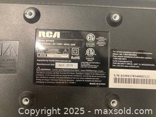 MaxSold Auction: 3 monitors and more computer item - Toronto (Ontario, Canada) SELLER MANAGED Downsizing Online Auction - Jane Street (STORAGE)