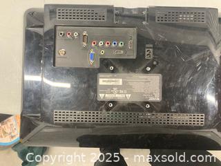 MaxSold Auction: 3 monitors and more computer item - Toronto (Ontario, Canada) SELLER MANAGED Downsizing Online Auction - Jane Street (STORAGE)
