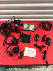 MaxSold Auction: Assortment misc computer ítem  - Toronto (Ontario, Canada) SELLER MANAGED Downsizing Online Auction - Jane Street (STORAGE)