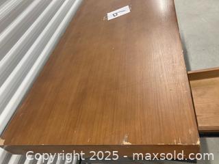 MaxSold Auction: Elegant and sleek, this modern desk  - Toronto (Ontario, Canada) SELLER MANAGED Downsizing Online Auction - Jane Street (STORAGE)
