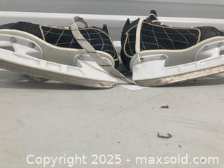 MaxSold Auction: Ice Skates Hockey Skates - Toronto (Ontario, Canada) SELLER MANAGED Downsizing Online Auction - Jane Street (STORAGE)