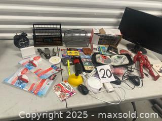 MaxSold Auction: Misc item monitors Mabel toys and  office items  - Toronto (Ontario, Canada) SELLER MANAGED Downsizing Online Auction - Jane Street (STORAGE)