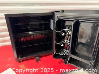 MaxSold Auction: Refrigerator koolmore  - Toronto (Ontario, Canada) SELLER MANAGED Downsizing Online Auction - Jane Street (STORAGE)