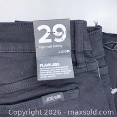 MaxSold Auction: Joe's & Madewell Stretch Denim Jeans, W28–29, White & Black - Vancouver (British Columbia, Canada) SELLER MANAGED Downsizing Online Auction - W20th Avenue (CONDO)