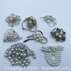 MaxSold Auction: Lot of 8 Silver-Tone Brooches/Pins with Faux Pearls - Vancouver (British Columbia, Canada) SELLER MANAGED Downsizing Online Auction - W20th Avenue (CONDO)