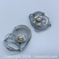 MaxSold Auction: Vintage Silver-Tone Floral Brooches with Cultured Pearls  - Vancouver (British Columbia, Canada) SELLER MANAGED Downsizing Online Auction - W20th Avenue (CONDO)