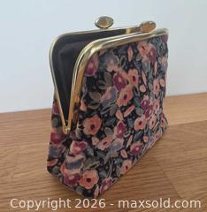 MaxSold Auction: Vintage Coin Purse - London (Ontario, Canada) SELLER MANAGED Downsizing Online Auction - Centre Street (CONDO)