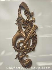 MaxSold Auction: Vintage Musical Instrument Wall Plaques - London (Ontario, Canada) SELLER MANAGED Downsizing Online Auction - Centre Street (CONDO)