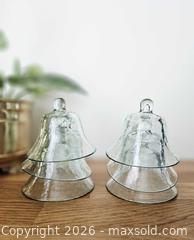 MaxSold Auction: Vintage Spanish garden glass bell-shaped cloches Set of 6 size S - London (Ontario, Canada) SELLER MANAGED Downsizing Online Auction - Centre Street (CONDO)