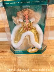 MaxSold Auction: Barbie - King (Ontario, Canada) SELLER MANAGED Downsizing Online Auction - 16th Sideroad