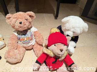MaxSold Auction: Holt Renfrew Holiday Bears  - King (Ontario, Canada) SELLER MANAGED Downsizing Online Auction - 16th Sideroad