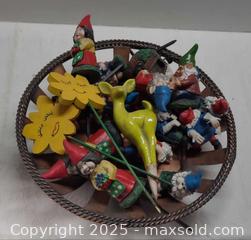 MaxSold Auction: Large lot of garden items gnomes deer smiling flowers and more - Toronto (Ontario, Canada) PARTNER MANAGED Reseller Online Auction - Queen Street West