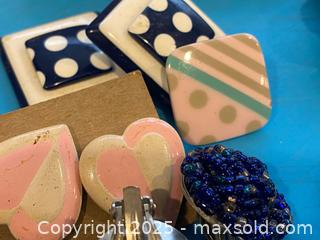 MaxSold Auction: Vintage Earrings Lot - St. Catharines (Ontario, Canada) SELLER MANAGED Estate Sale Online Auction - Monique Crescent