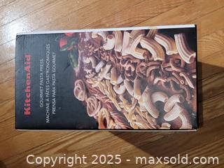 MaxSold Auction: KitchenAid Attachment Pasta Shaper New in Box Complete - Toronto (Ontario, Canada) SELLER MANAGED Downsizing Online Auction - McAdam Avenue
