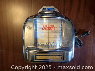 MaxSold Auction: Vintage Tabletop PepsiCola Jukebox Working - Toronto (Ontario, Canada) SELLER MANAGED Downsizing Online Auction - McAdam Avenue