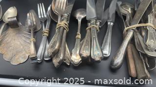 MaxSold Auction: Antique silverware flatware  - Markham (Ontario, Canada) PARTNER MANAGED Downsizing Online Auction - Loring Crescent