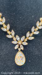 MaxSold Auction: Oscar De La Renta crystal leaf necklace  - Markham (Ontario, Canada) PARTNER MANAGED Downsizing Online Auction - Loring Crescent
