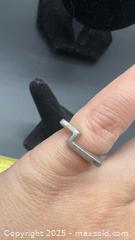 MaxSold Auction: Sterling Silver minimalist ring  - Markham (Ontario, Canada) PARTNER MANAGED Downsizing Online Auction - Loring Crescent