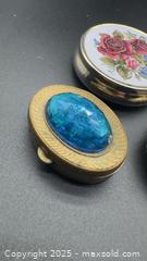 MaxSold Auction: Vintage decorative small boxes  - Markham (Ontario, Canada) PARTNER MANAGED Downsizing Online Auction - Loring Crescent