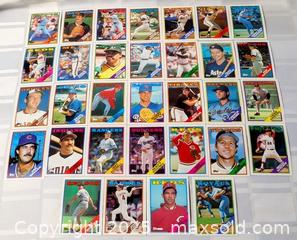 MaxSold Auction: 1980'S BASEBALL CARD MIXED LOT OF 32 CARDS - Kingston (Ontario, Canada) SELLER MANAGED Downsizing Online Auction - Rosemund Crescent