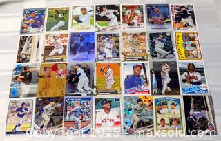 MaxSold Auction: BASEBALL CARD MIXED LOT OF 28 - Kingston (Ontario, Canada) SELLER MANAGED Downsizing Online Auction - Rosemund Crescent