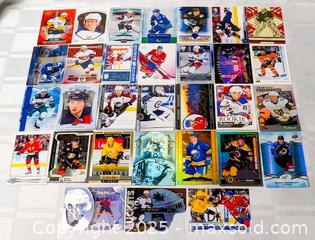 MaxSold Auction: HOCKEY CARD MIXED LOT OF 31 - Kingston (Ontario, Canada) SELLER MANAGED Downsizing Online Auction - Rosemund Crescent