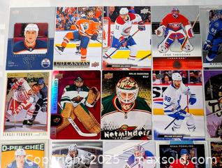 MaxSold Auction: HOCKEY CARD MIXED LOT OF 32 - Kingston (Ontario, Canada) SELLER MANAGED Downsizing Online Auction - Rosemund Crescent