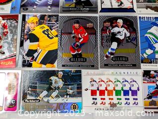 MaxSold Auction: HOCKEY CARD MIXED LOT OF 32 - Kingston (Ontario, Canada) SELLER MANAGED Downsizing Online Auction - Rosemund Crescent