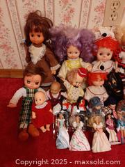 MaxSold Auction: Assorted dolls, including vintage rag dolls and Barbies - London (Ontario, Canada) PARTNER MANAGED Estate Sale Online Auction - Alayne Crescent