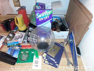 MaxSold Auction: Assorted housewares & tools - London (Ontario, Canada) PARTNER MANAGED Estate Sale Online Auction - Alayne Crescent