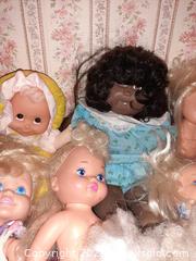 MaxSold Auction: (B) Vintage doll lot - London (Ontario, Canada) PARTNER MANAGED Estate Sale Online Auction - Alayne Crescent
