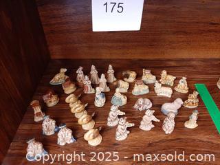 MaxSold Auction: (C) Collection of Wade Figures - London (Ontario, Canada) PARTNER MANAGED Estate Sale Online Auction - Alayne Crescent