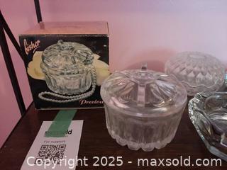 MaxSold Auction: Clear glass trinket dishes & ashtrays - London (Ontario, Canada) PARTNER MANAGED Estate Sale Online Auction - Alayne Crescent