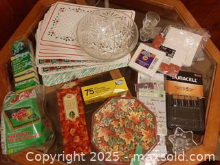 MaxSold Auction: Collection of household items - London (Ontario, Canada) PARTNER MANAGED Estate Sale Online Auction - Alayne Crescent