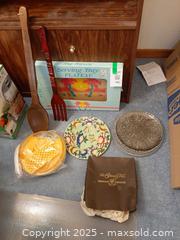 MaxSold Auction: Collection of vintage serving ware items - London (Ontario, Canada) PARTNER MANAGED Estate Sale Online Auction - Alayne Crescent
