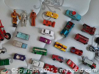 MaxSold Auction: Collection of vintage Matchbox die-cast toy vehicles and figures - London (Ontario, Canada) PARTNER MANAGED Estate Sale Online Auction - Alayne Crescent