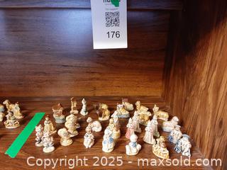 MaxSold Auction: (D) Collection of Wade Figures - London (Ontario, Canada) PARTNER MANAGED Estate Sale Online Auction - Alayne Crescent