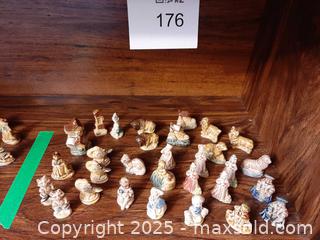MaxSold Auction: (D) Collection of Wade Figures - London (Ontario, Canada) PARTNER MANAGED Estate Sale Online Auction - Alayne Crescent
